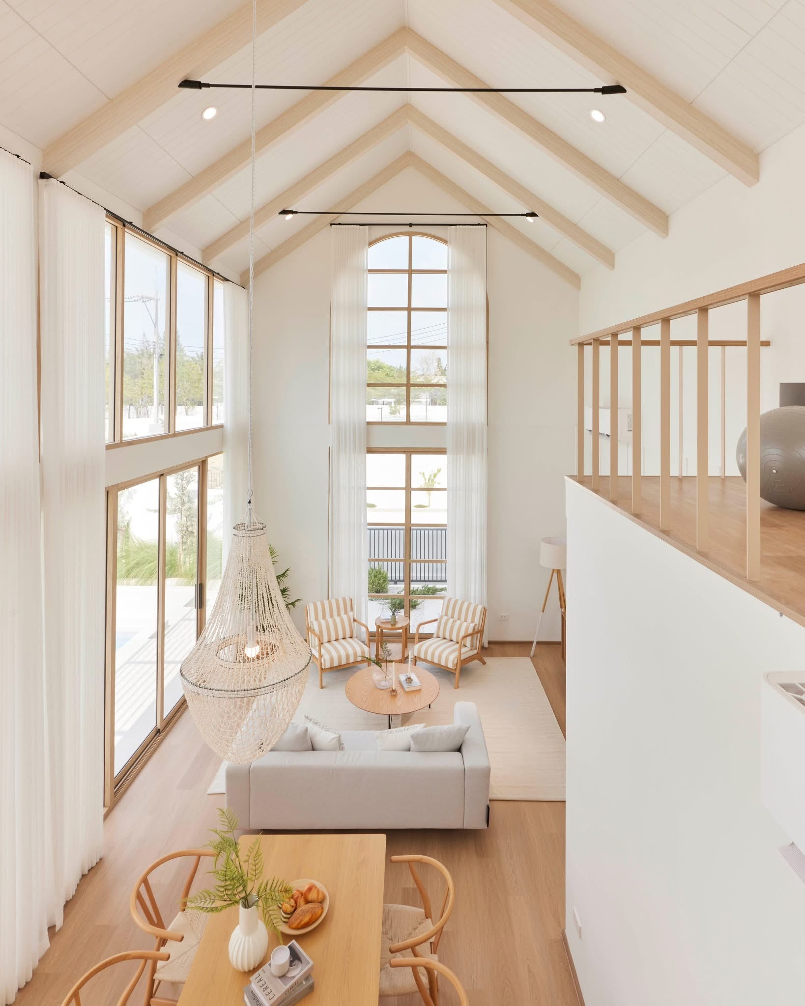 Brand New 3-4 Bedroom Mountain View Pool Villa for Sale, Cha Am / Hua Hin