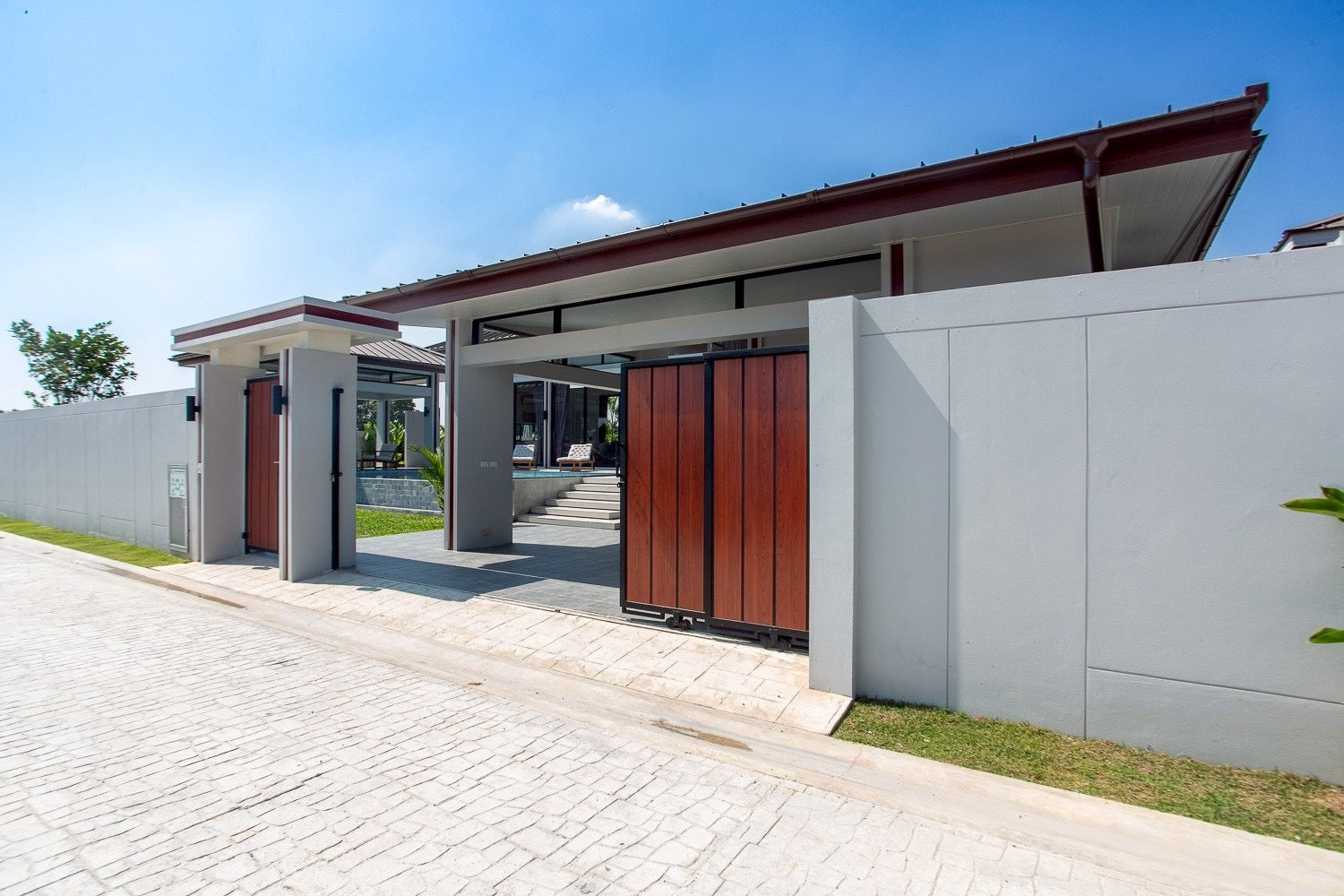 New Modern 3 Bedroom Pool Villa in Hua Hin – For Sale (Pre-Sale)